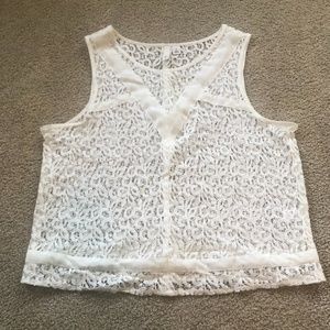 Lacy cropped tank
